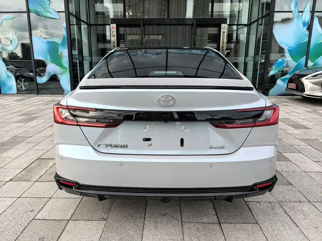 Toyota Camry 2024 2.0S Sport