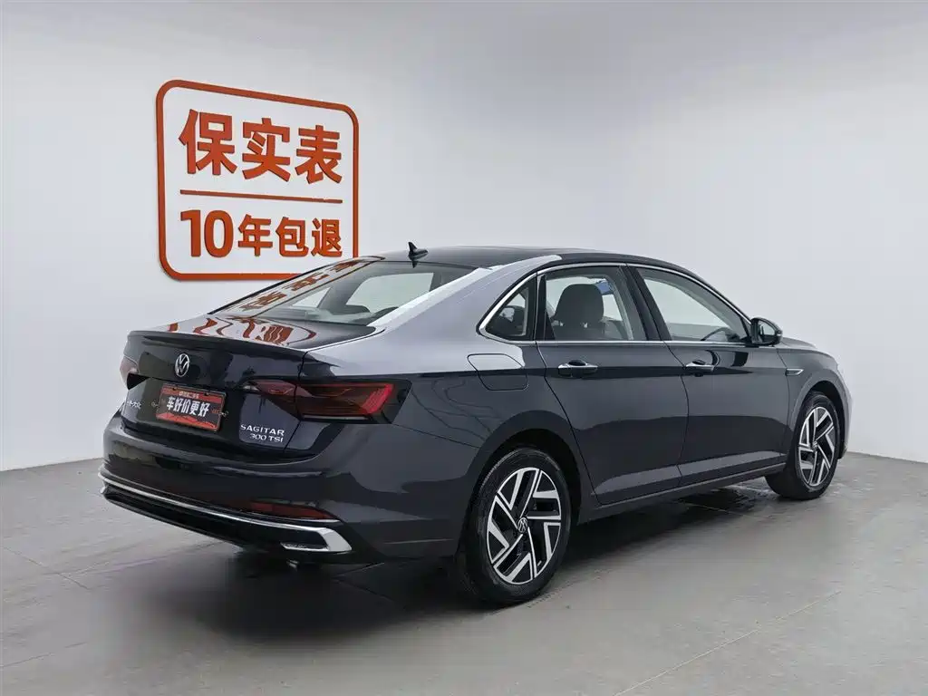 VOLKSWAGEN SAGITAR