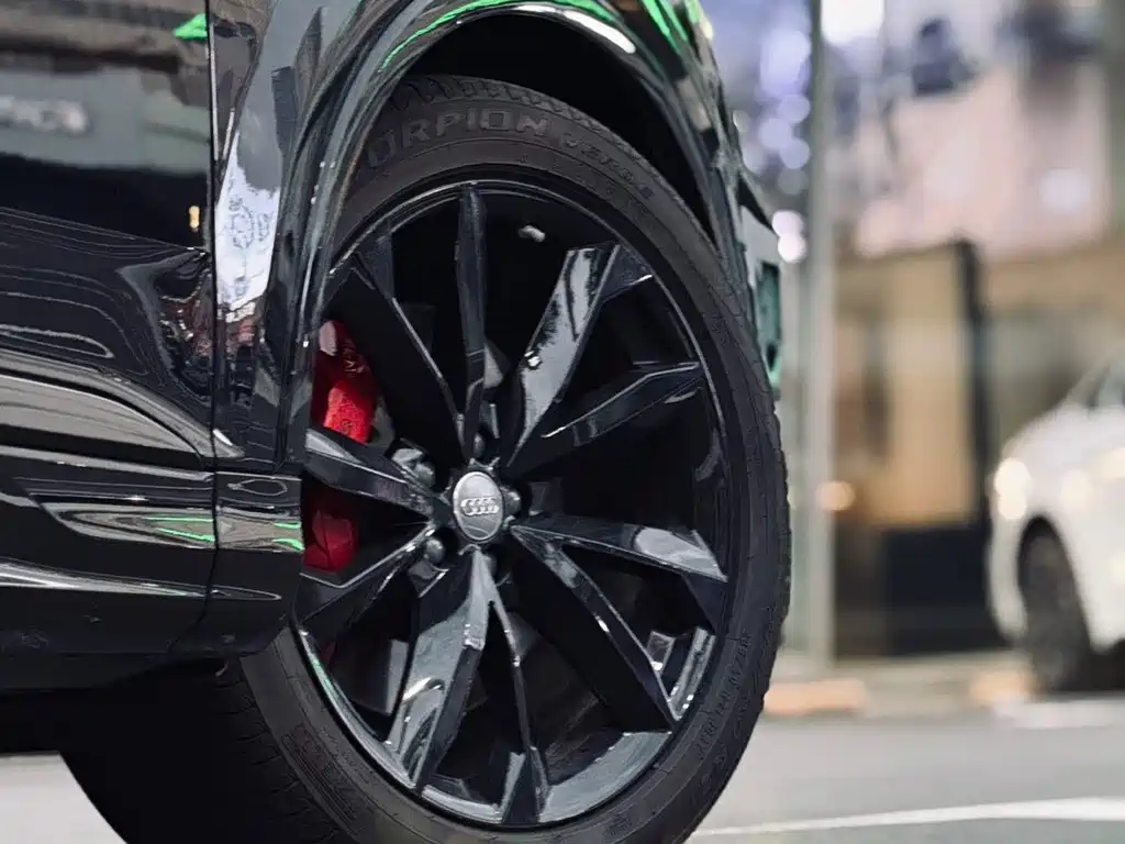 Audi Q7 — миниатюра 4