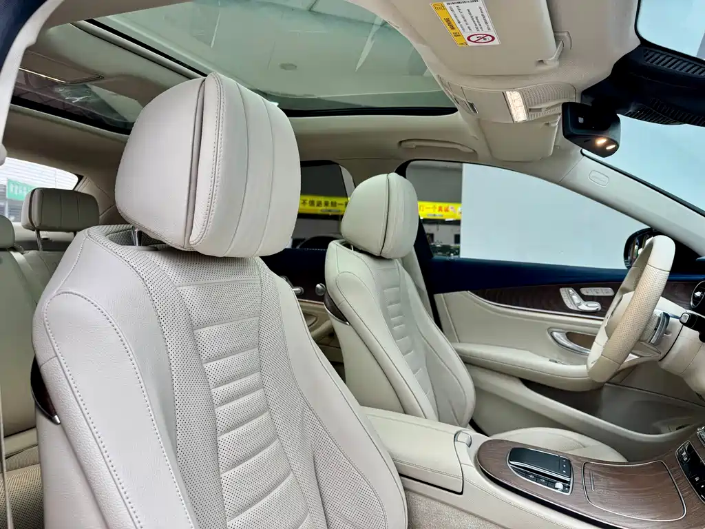 Mercedes-Benz E-Class — миниатюра 18
