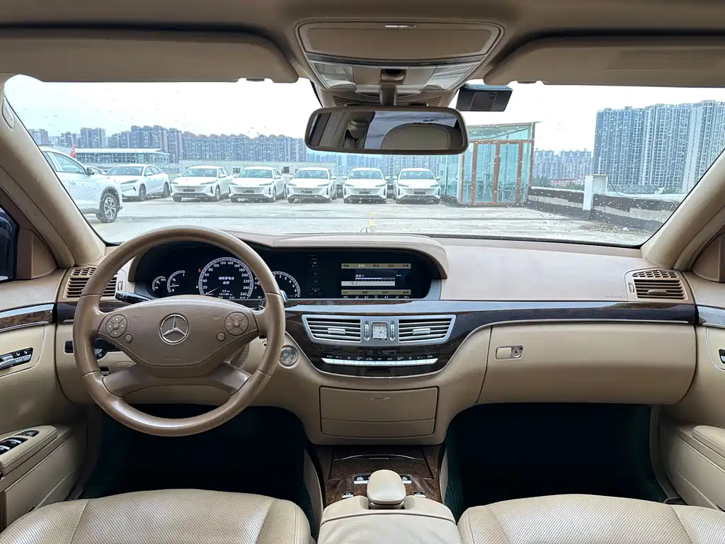 Mercedes-Benz S-Class — миниатюра 4