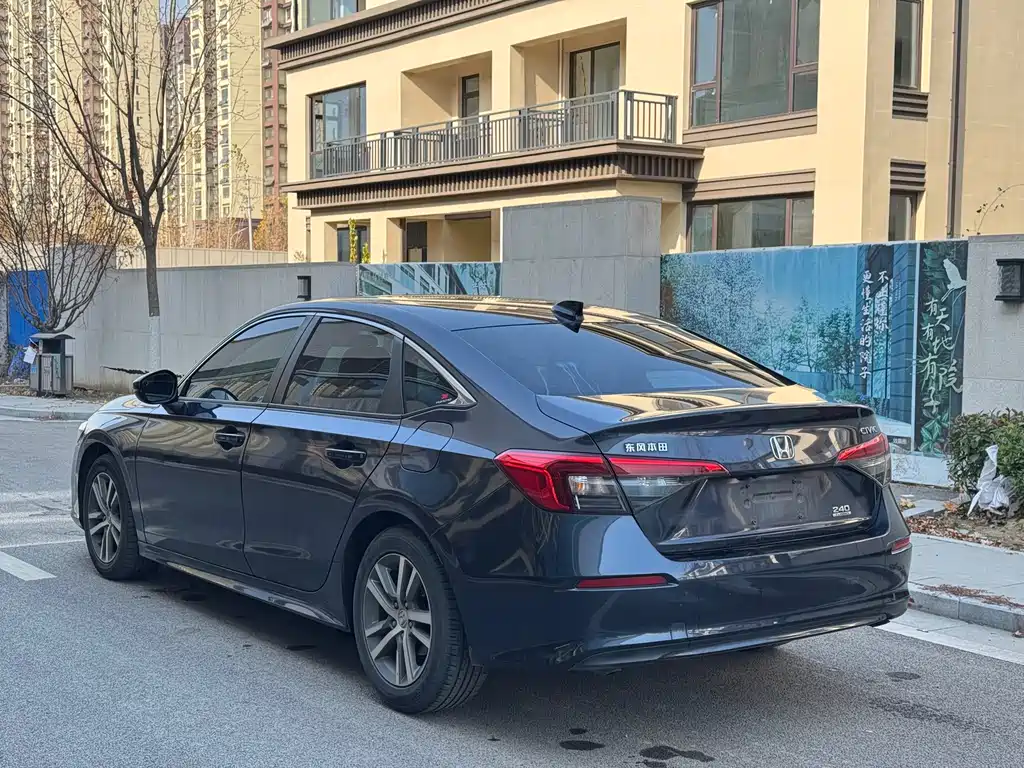 Honda Civic 2022 240TURBO CVT