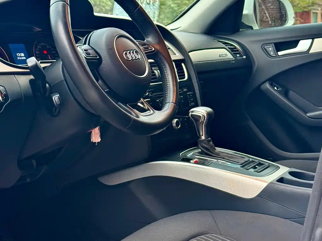 Audi A4L — миниатюра 5
