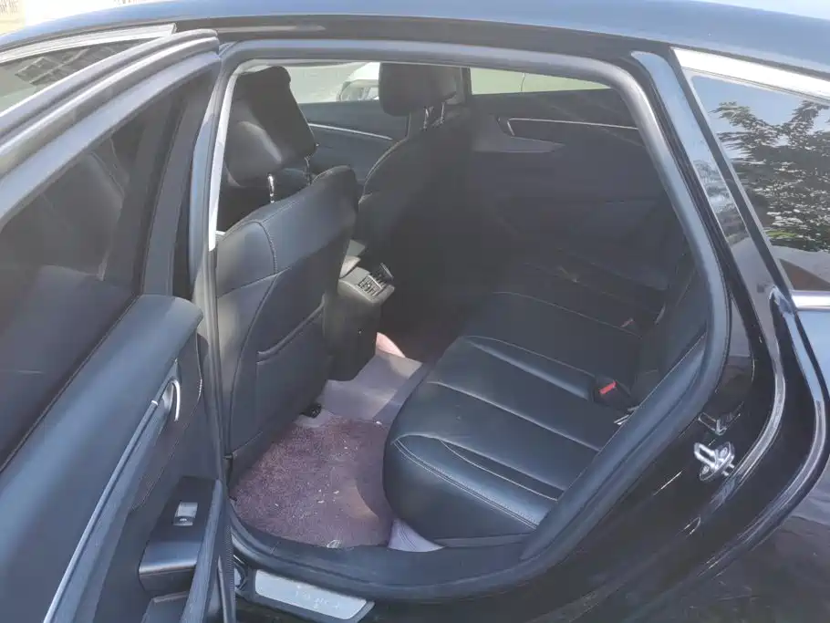 Buick LaCrosse — миниатюра 11