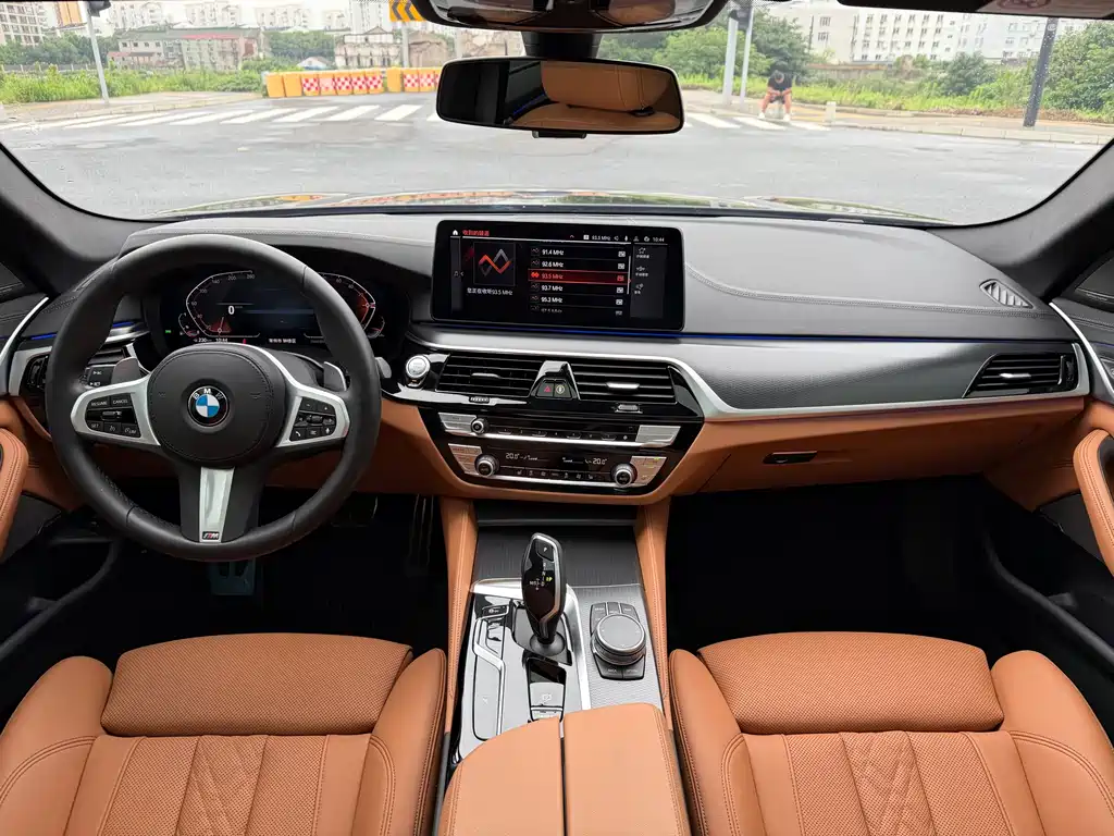 BMW 5 Series 5 2022 530i M Sport