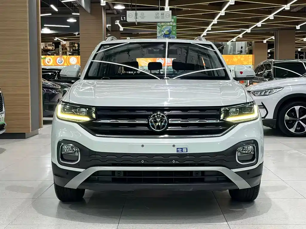 VOLKSWAGEN EXPLORING THE SHADOW