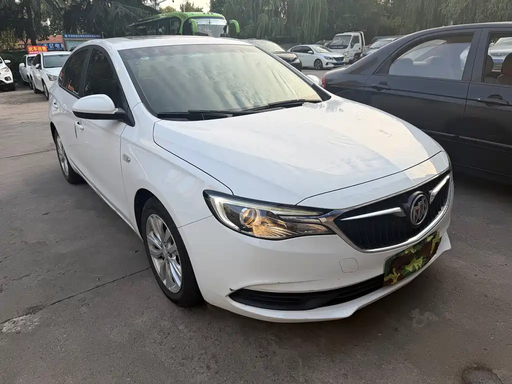 Buick Excelle — миниатюра 3