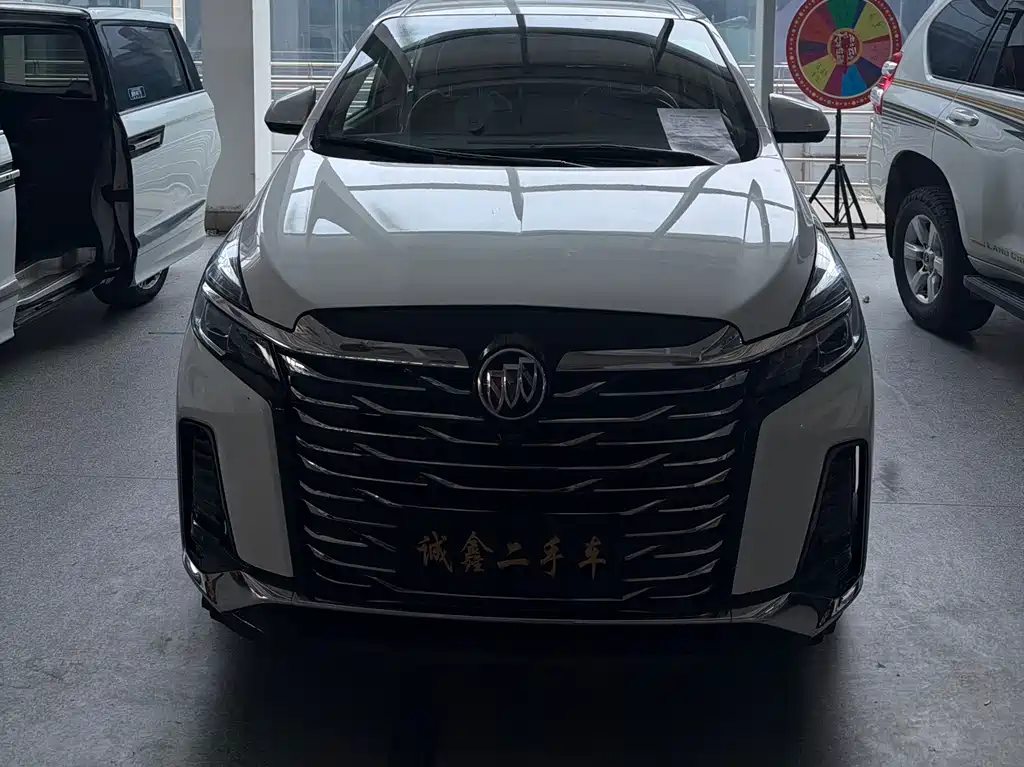 Buick GL8 2023 Luxury