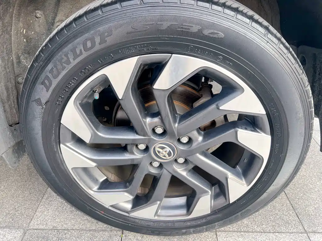 TOYOTA RAV4 RONGFANG