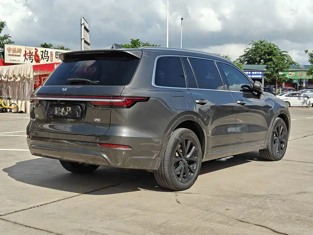 Li Auto Li ONE — миниатюра 9