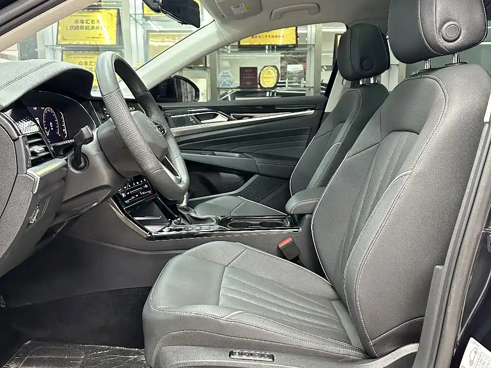 Volkswagen Passat — миниатюра 8