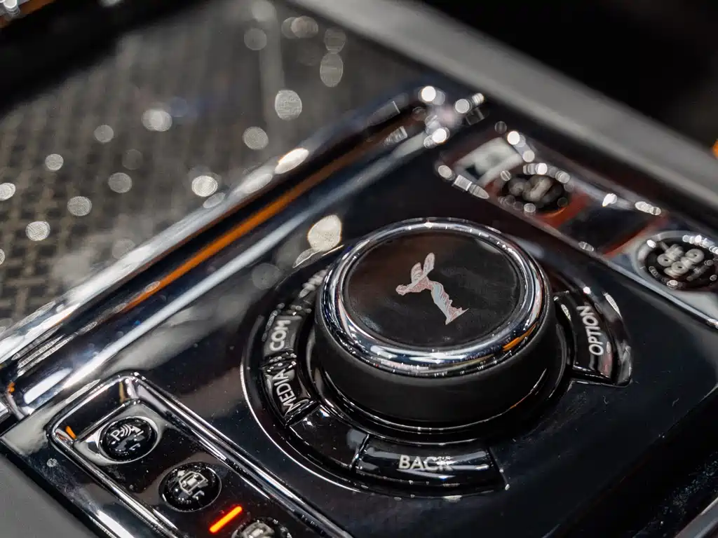 Rolls-Royce Cullinan Black Badge, фото 25