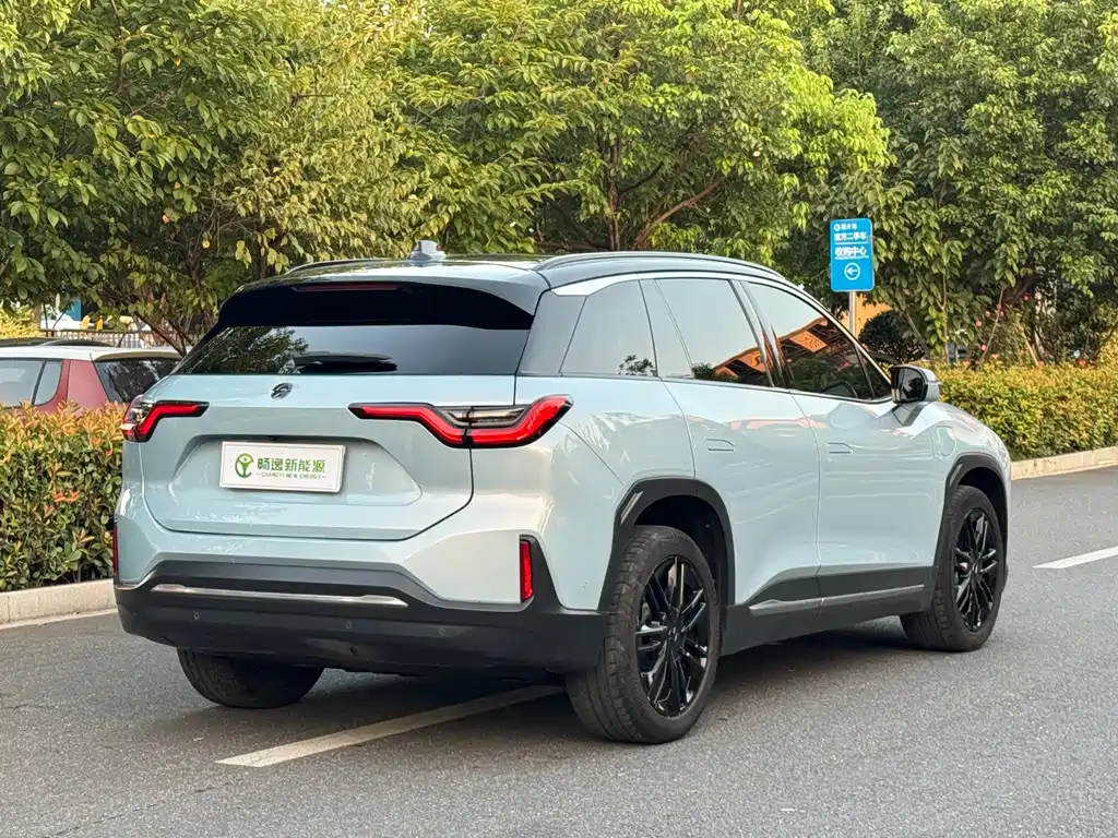 NIO ES6 — миниатюра 3