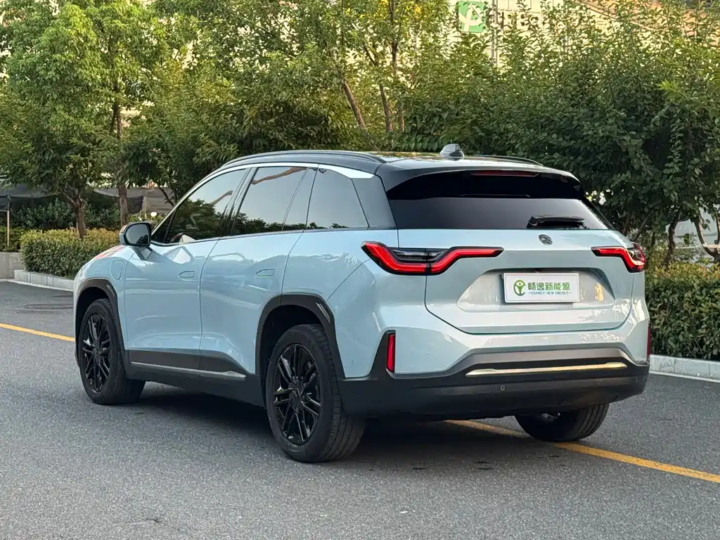 NIO ES6 — миниатюра 11