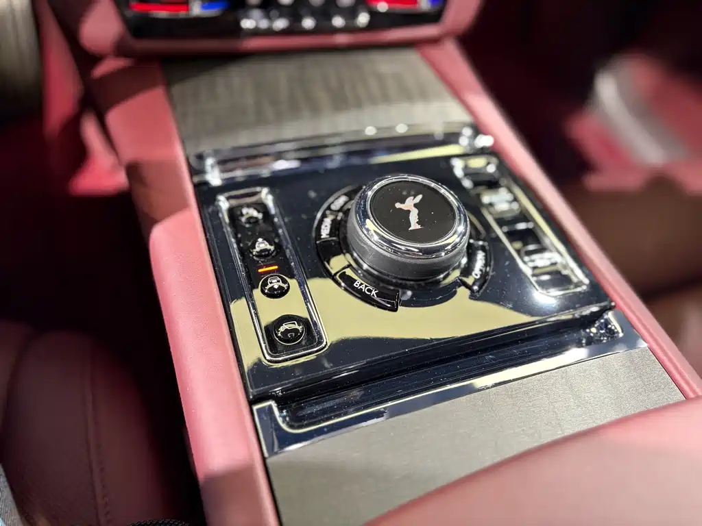 Rolls-Royce Ghost — миниатюра 14