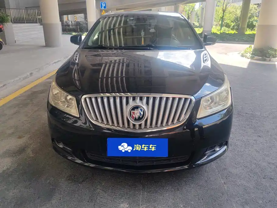 Buick LaCrosse — миниатюра 2