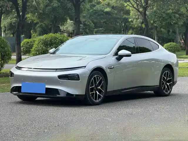 2023 Xpeng P7