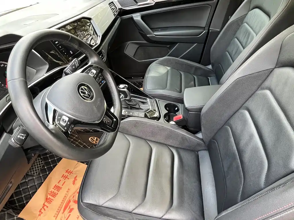 Volkswagen Tayron 2021 330TSI Luxury Smart Connect