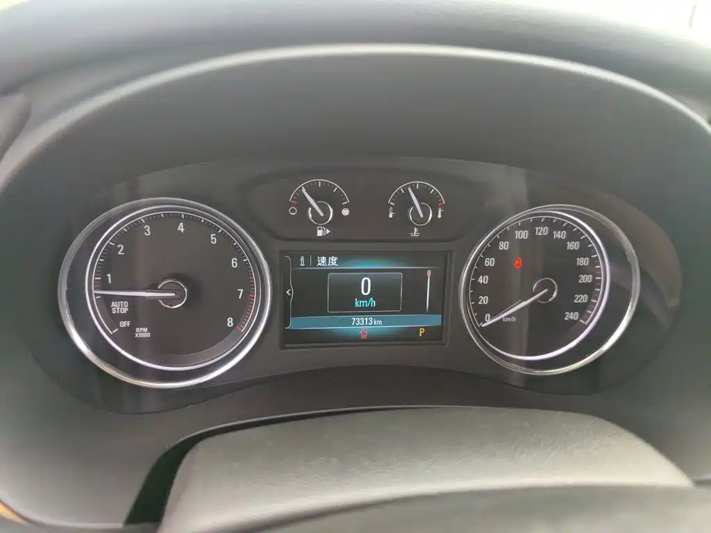 Buick LaCrosse — миниатюра 12