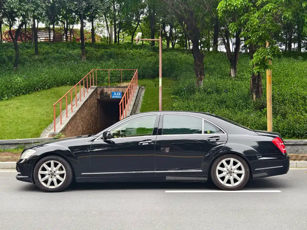 Mercedes-Benz S-Class S 2010 S 350 L Luxury