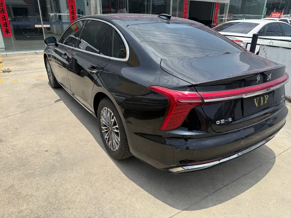 Hongqi H5 2023 1.5T DCT