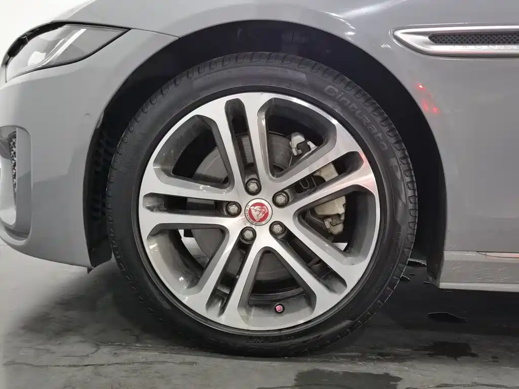 Jaguar XEL — миниатюра 17