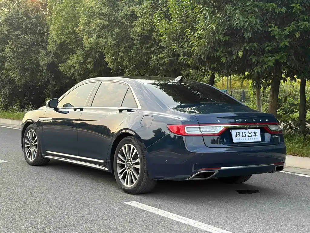 Lincoln Continental — миниатюра 14