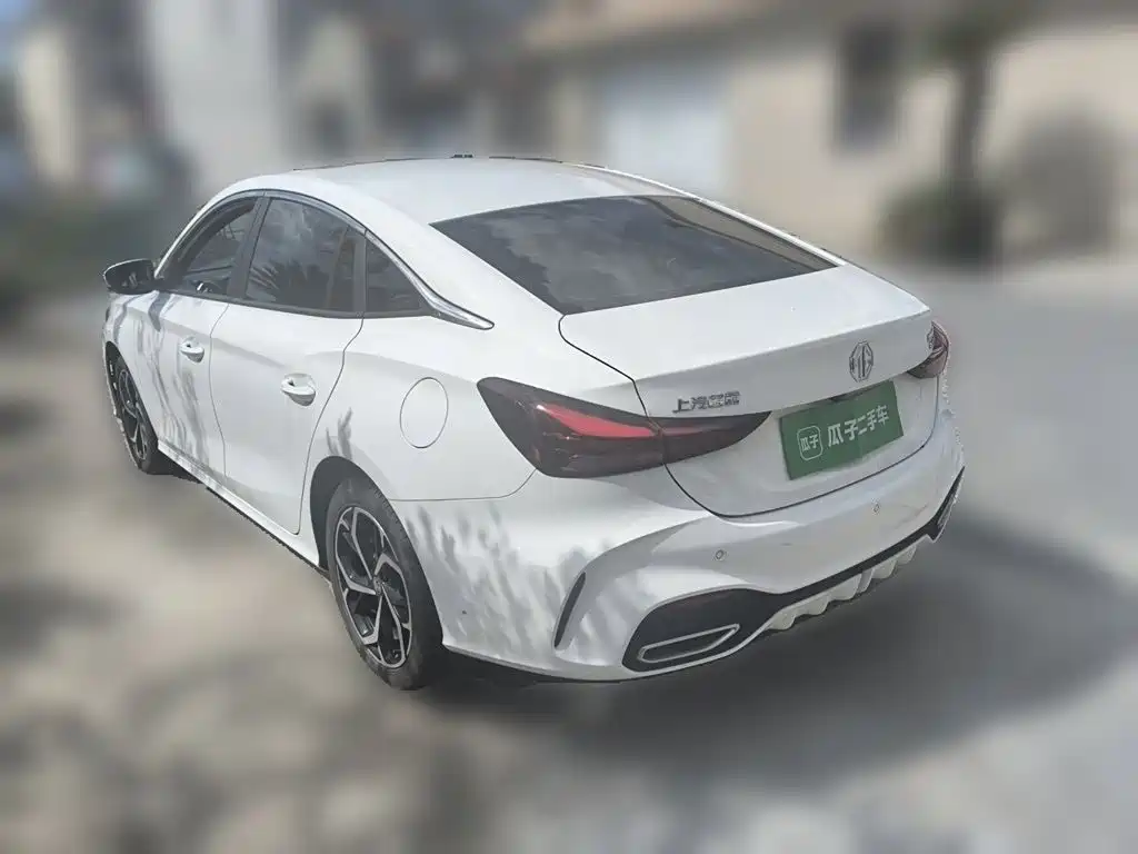 MG MG5 — миниатюра 25