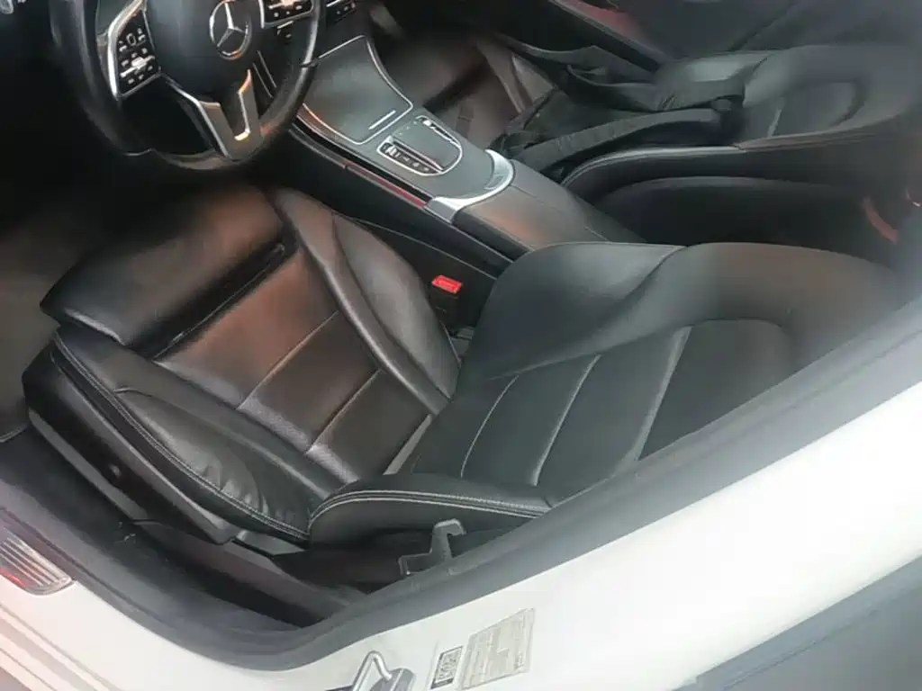 Mercedes-Benz C-Class — миниатюра 15