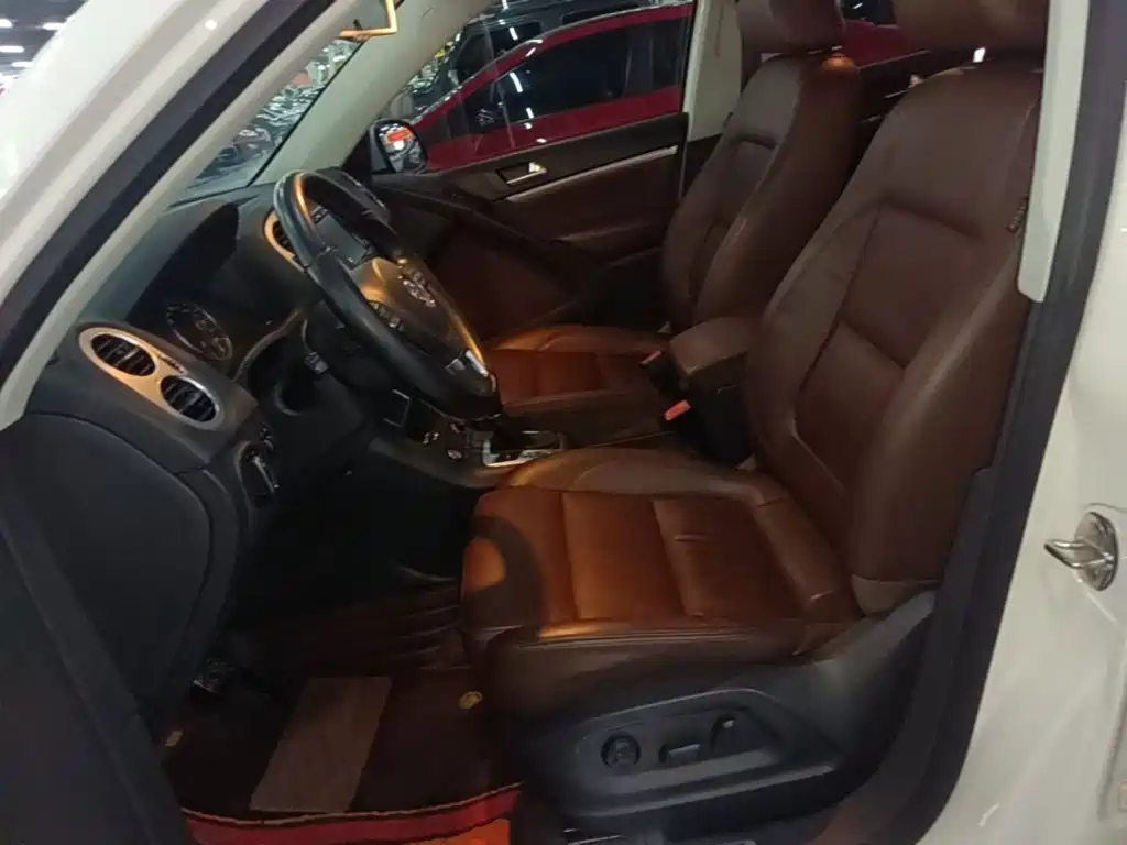 Volkswagen Tiguan — миниатюра 11