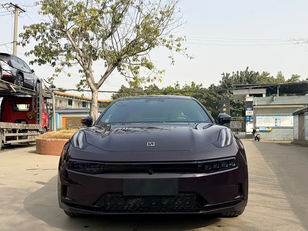 ZEEKR EXTREME KRYPTON 001