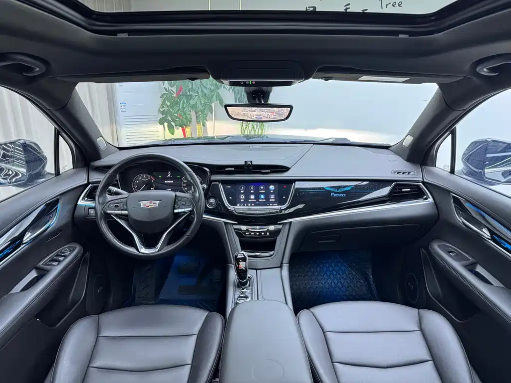 Cadillac XT6 — миниатюра 4