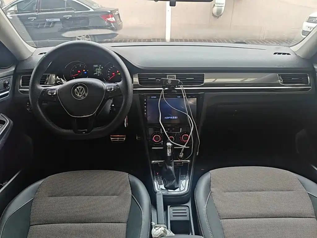 Volkswagen C-Trek 2018 230TSI DSG Comfort