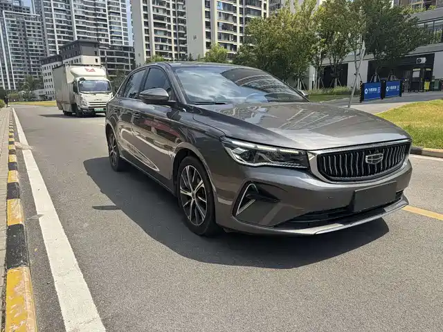 GEELY AUTOMOBILE EMGRAND 2022