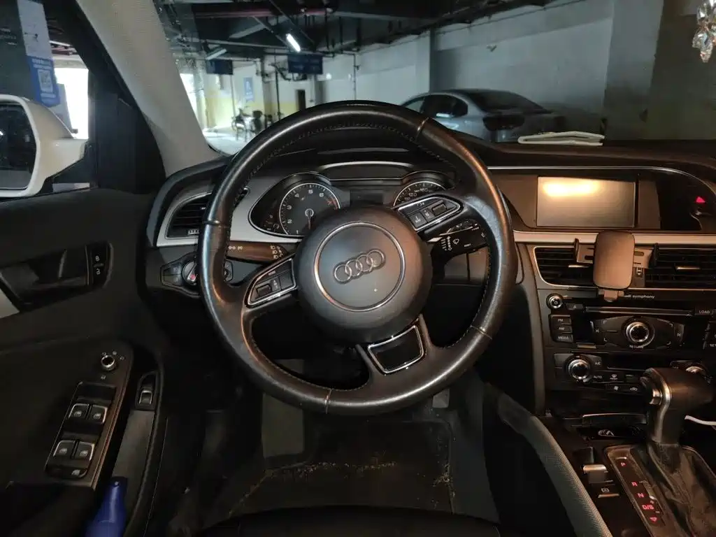 Audi A4L — миниатюра 3