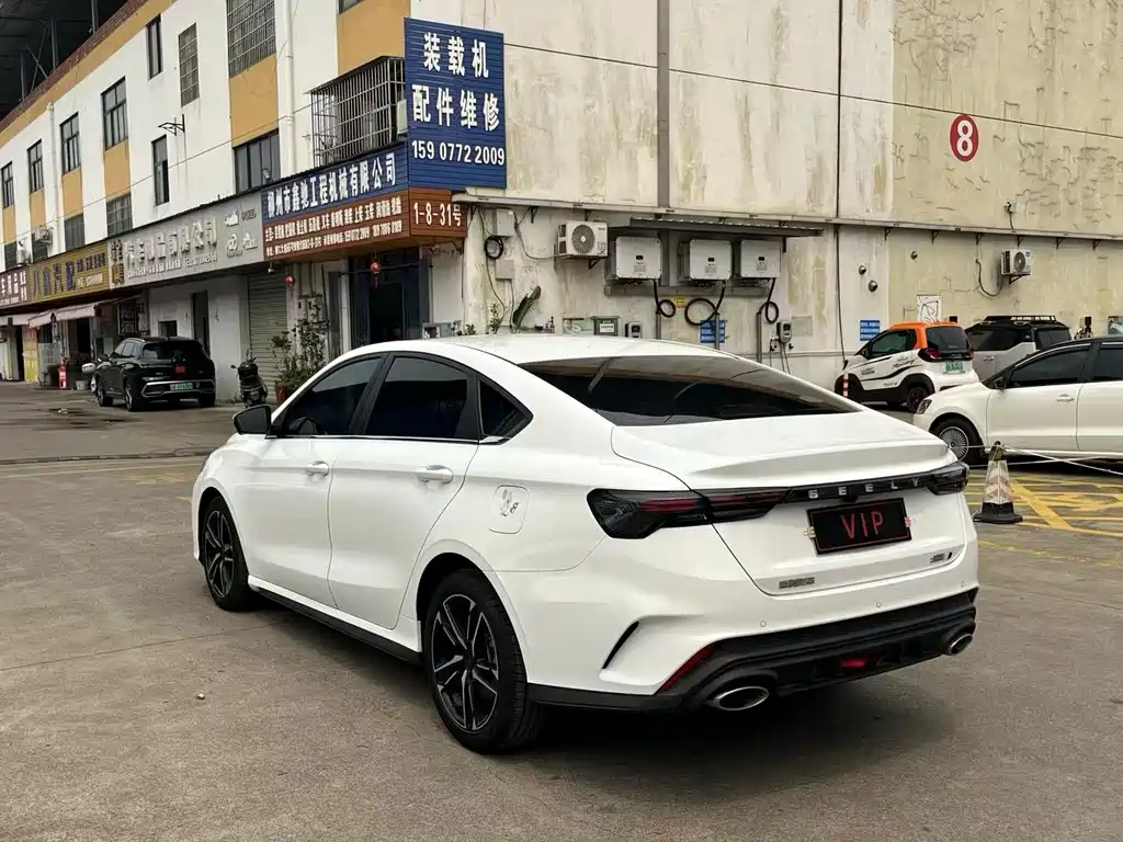 Geely Binrui Colorful Lucky COOL 1.5T DCT Electric Control Edition, фото 9