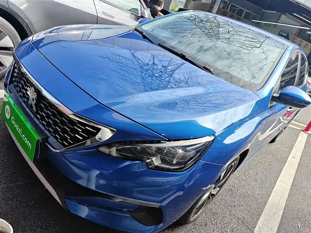 PEUGEOT 408 2018