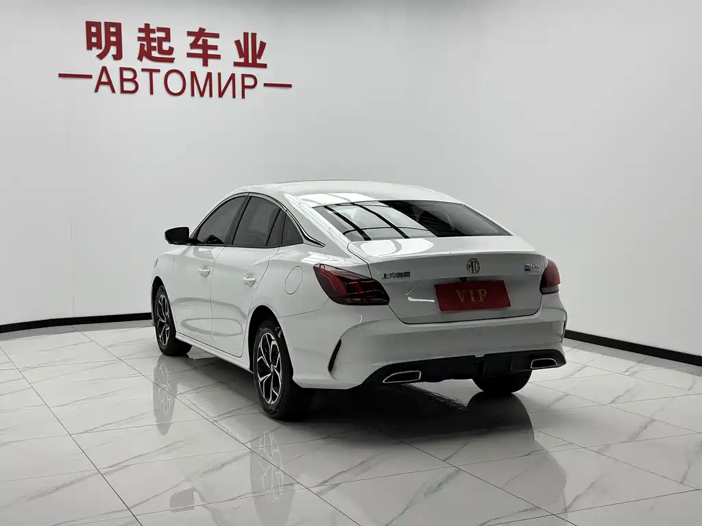 MG MG5 - фото 8
