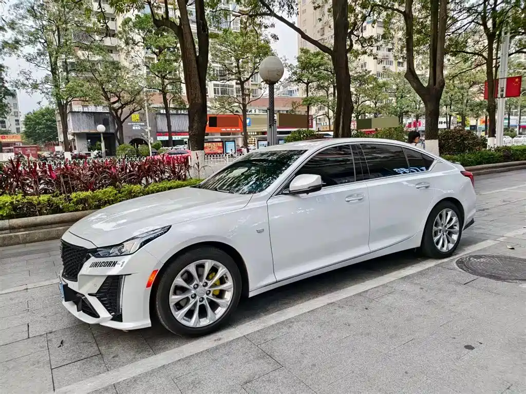 Cadillac CT5 2024