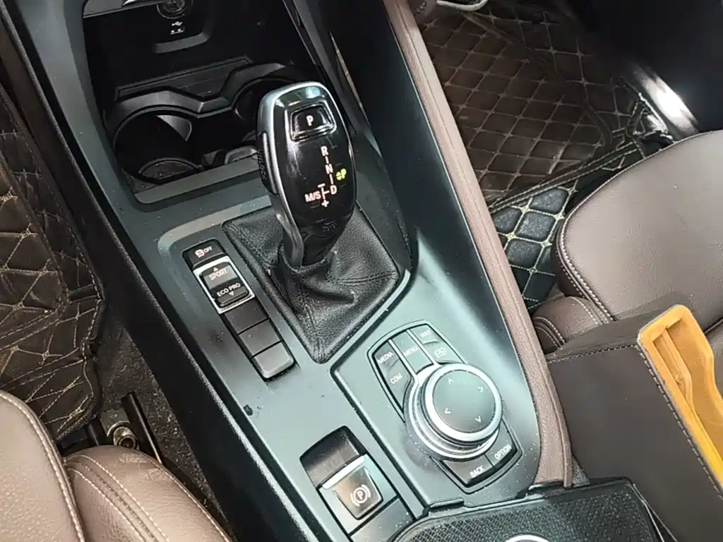 BMW X1 — миниатюра 14