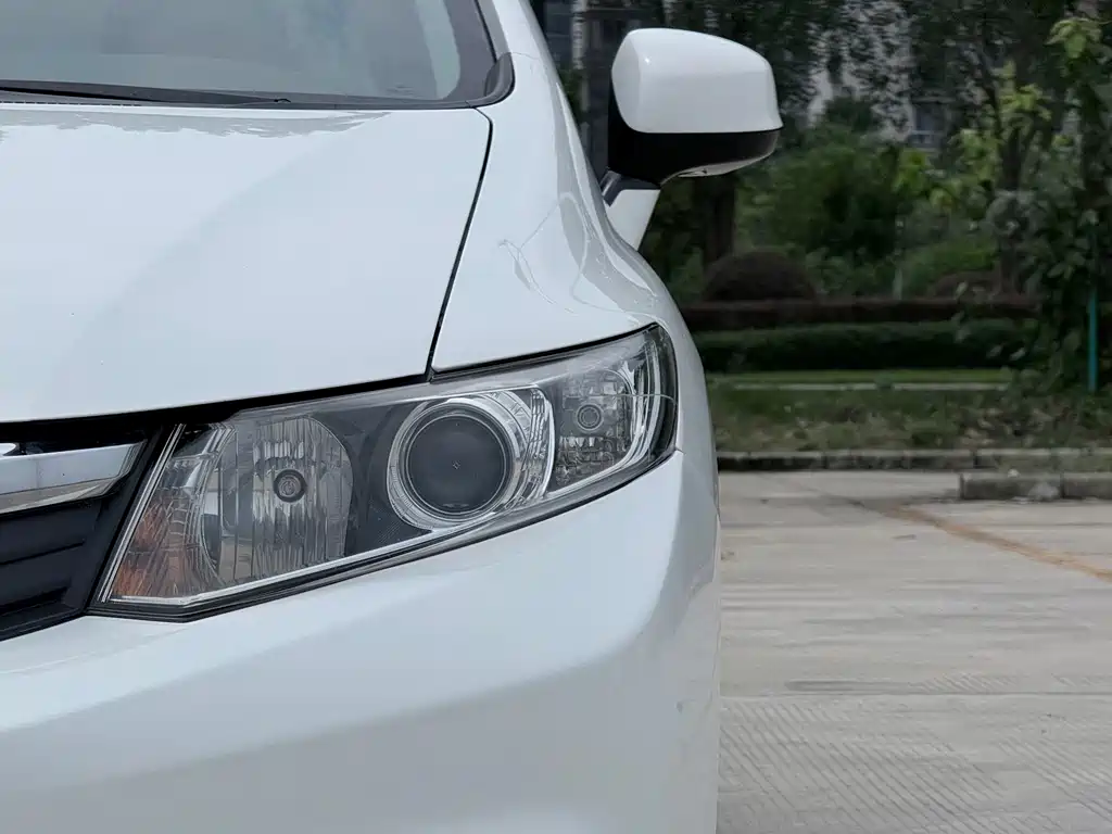 Honda Civic — миниатюра 18