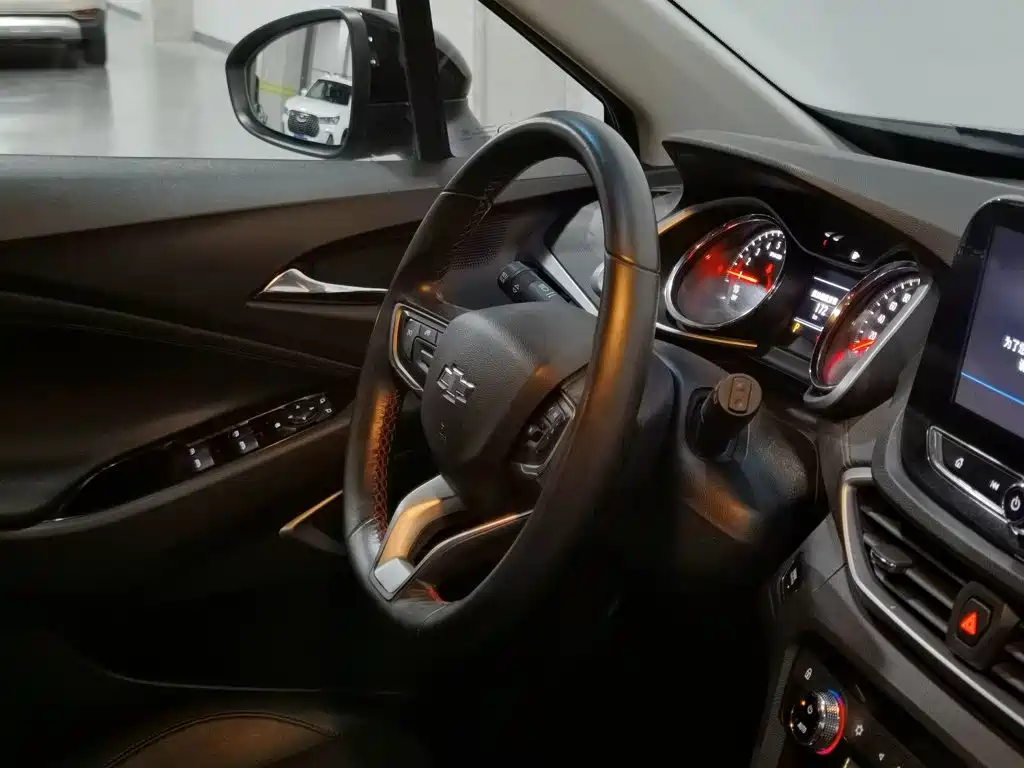 Chevrolet Volando — миниатюра 22