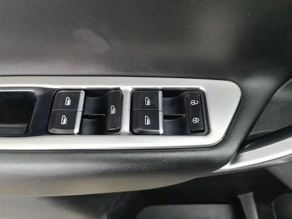 Geely Boyue 2016 1.8TD MT