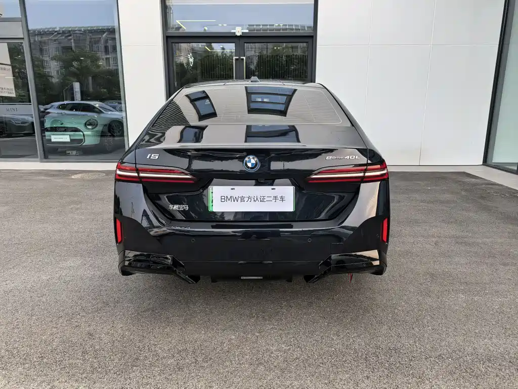 BMW i5 2025 eDrive 40L M Sport