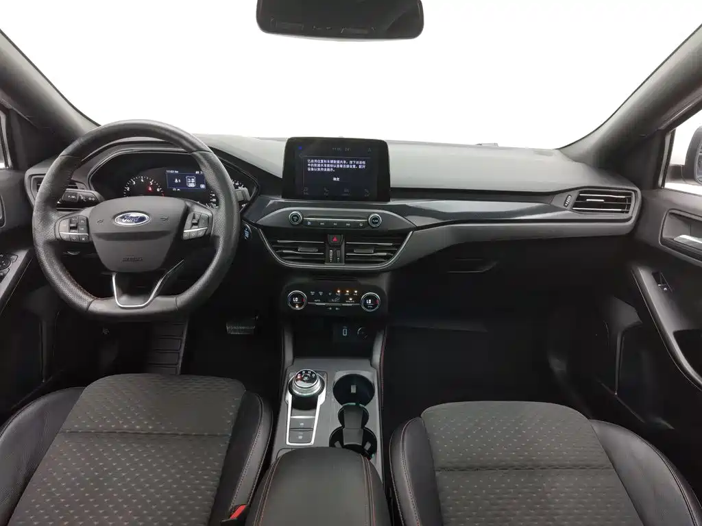 Ford Focus — миниатюра 5