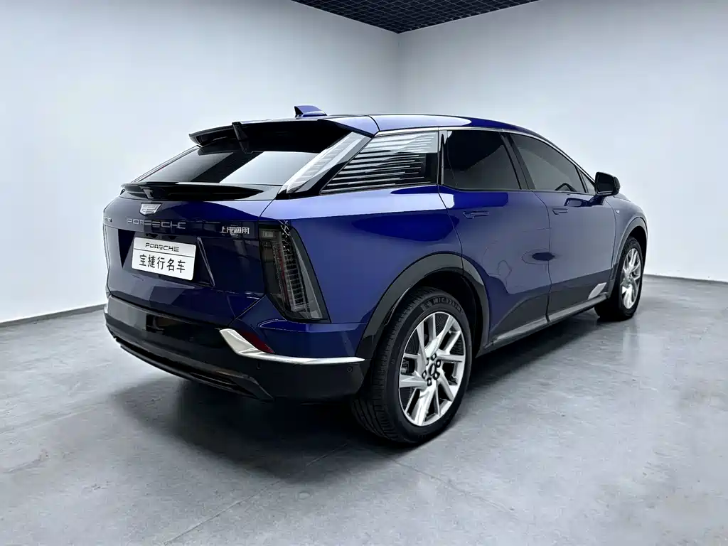Cadillac IQ