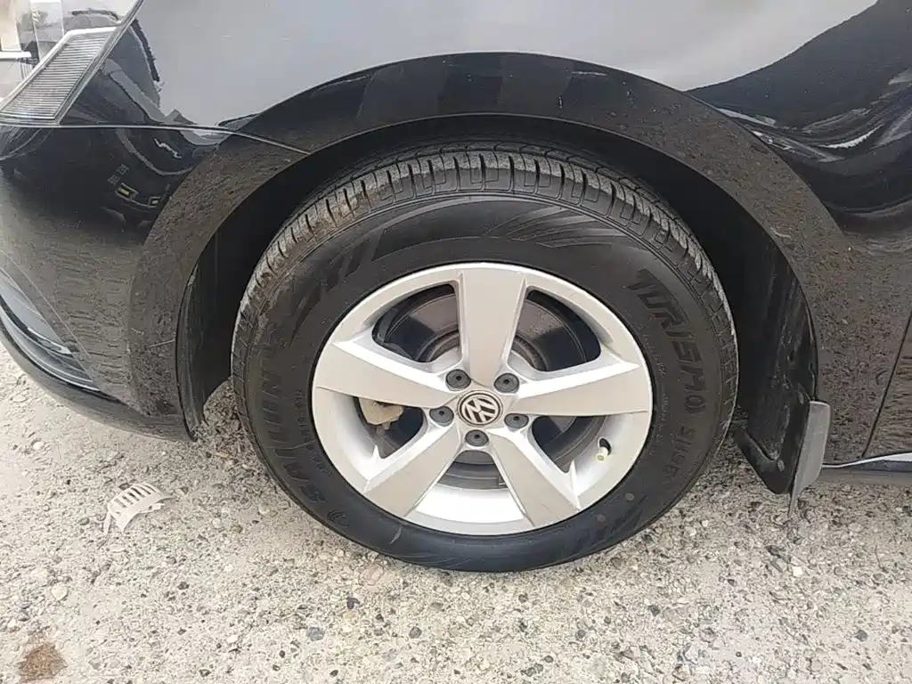 Volkswagen Lavida — миниатюра 23