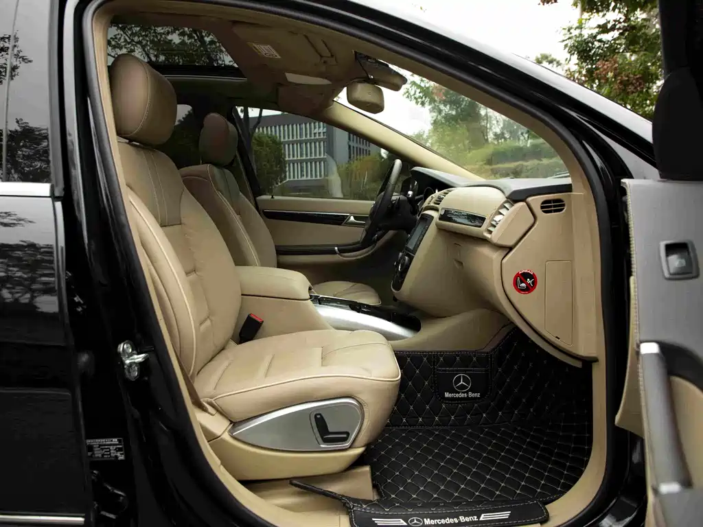 Mercedes-Benz R-Class — миниатюра 15