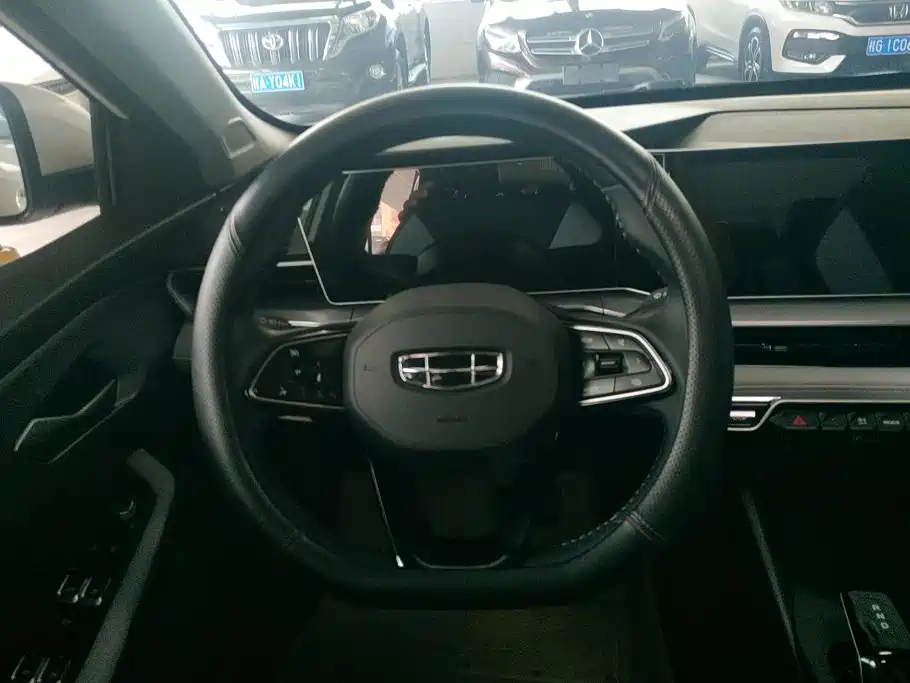 Geely Binrui — миниатюра 15