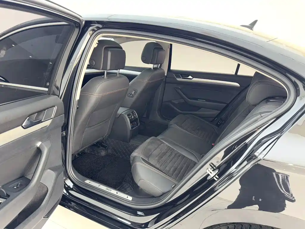 Volkswagen Magotan — миниатюра 4